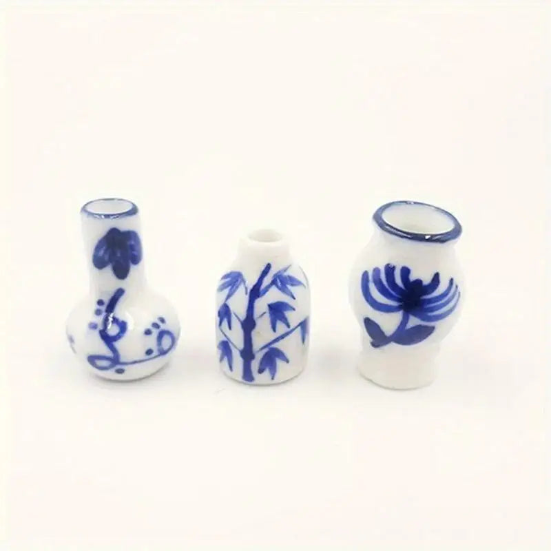 Mini Blue & White Porcelain Vase Set – Dollhouse Décor 3pc Dollhouse Ceramic Ornament Babs 1set