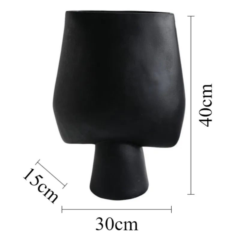 Modern Resin Vase – Elegant Luxury Table Décor | Black & Red Decorative Vase Babs Black-Large