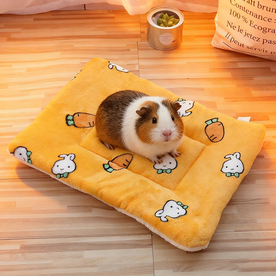 Warm Small Animal Bed Mat – Rabbit, Hamster, Guinea Pig Nest Small Animal Bed Mat Babs