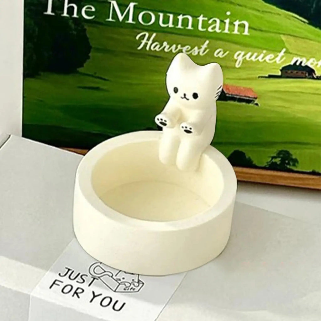 Cute Cat Candle Holder – Resin Kitten Candlestick & Gift Decor Candle Holder Babs