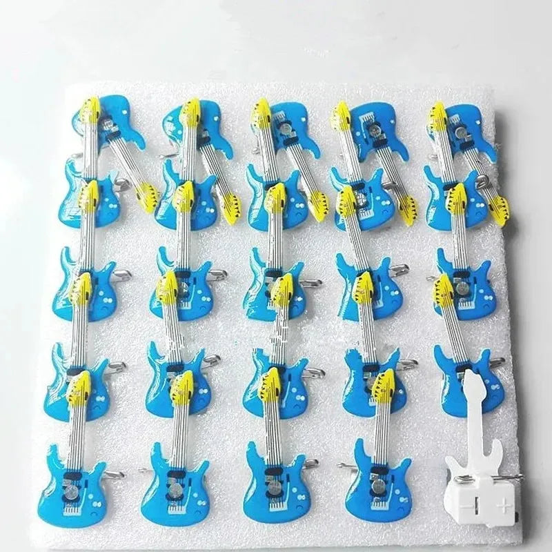 25pcs Flashing LED Guitar Brooch Pins – Party Glow Badges LED Party Brooch Babs