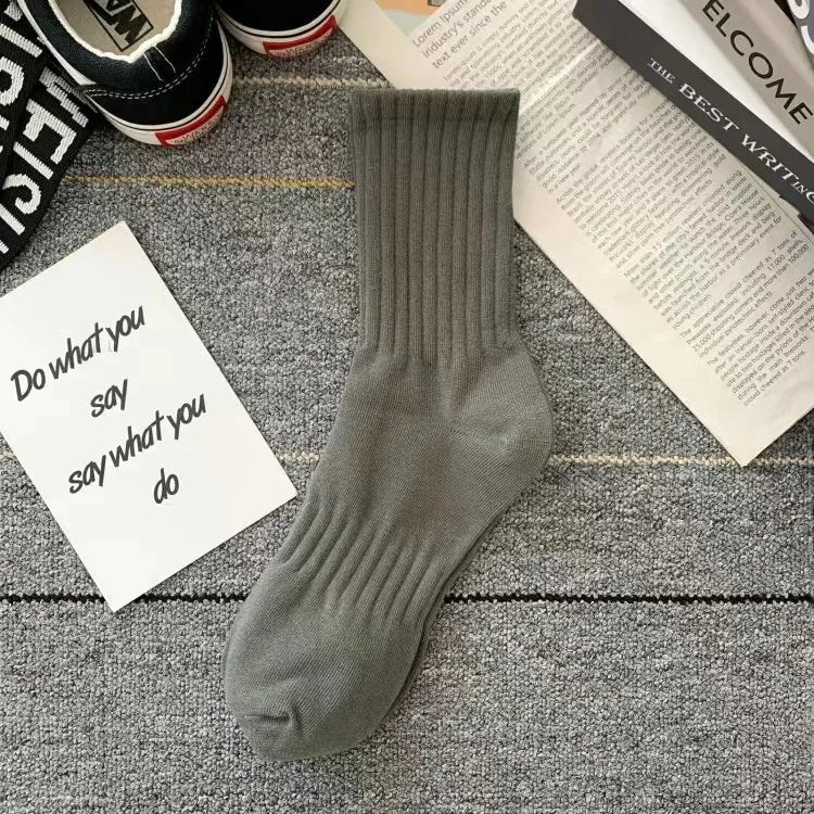 Men's Thick High Tube Sports Socks – Breathable & Odor Resistant Men's Sports Socks Babs 5pcs