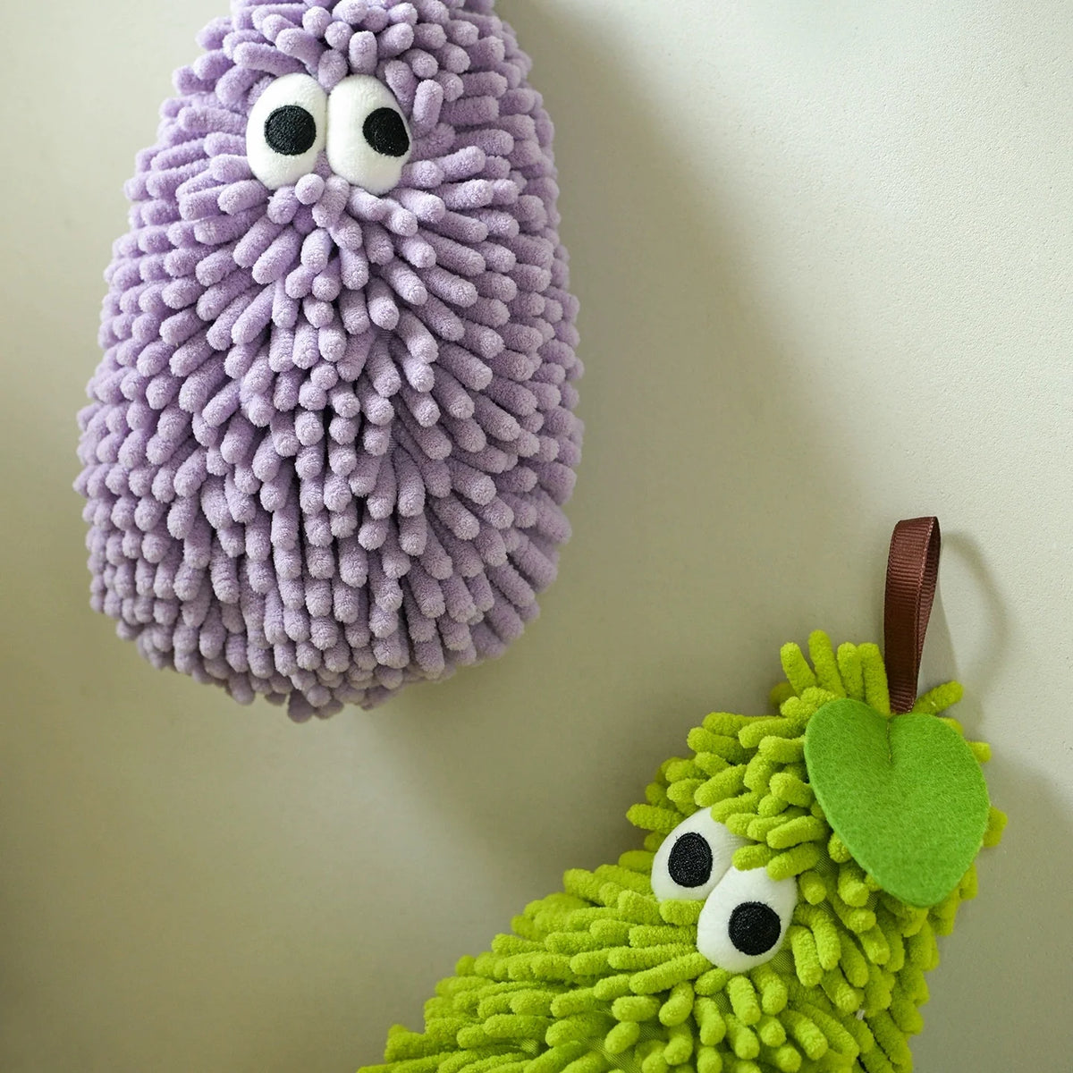 Fruit Shaped Hanging Hand Towels – Soft Chenille Washcloth Novelty Hand Towel Babs