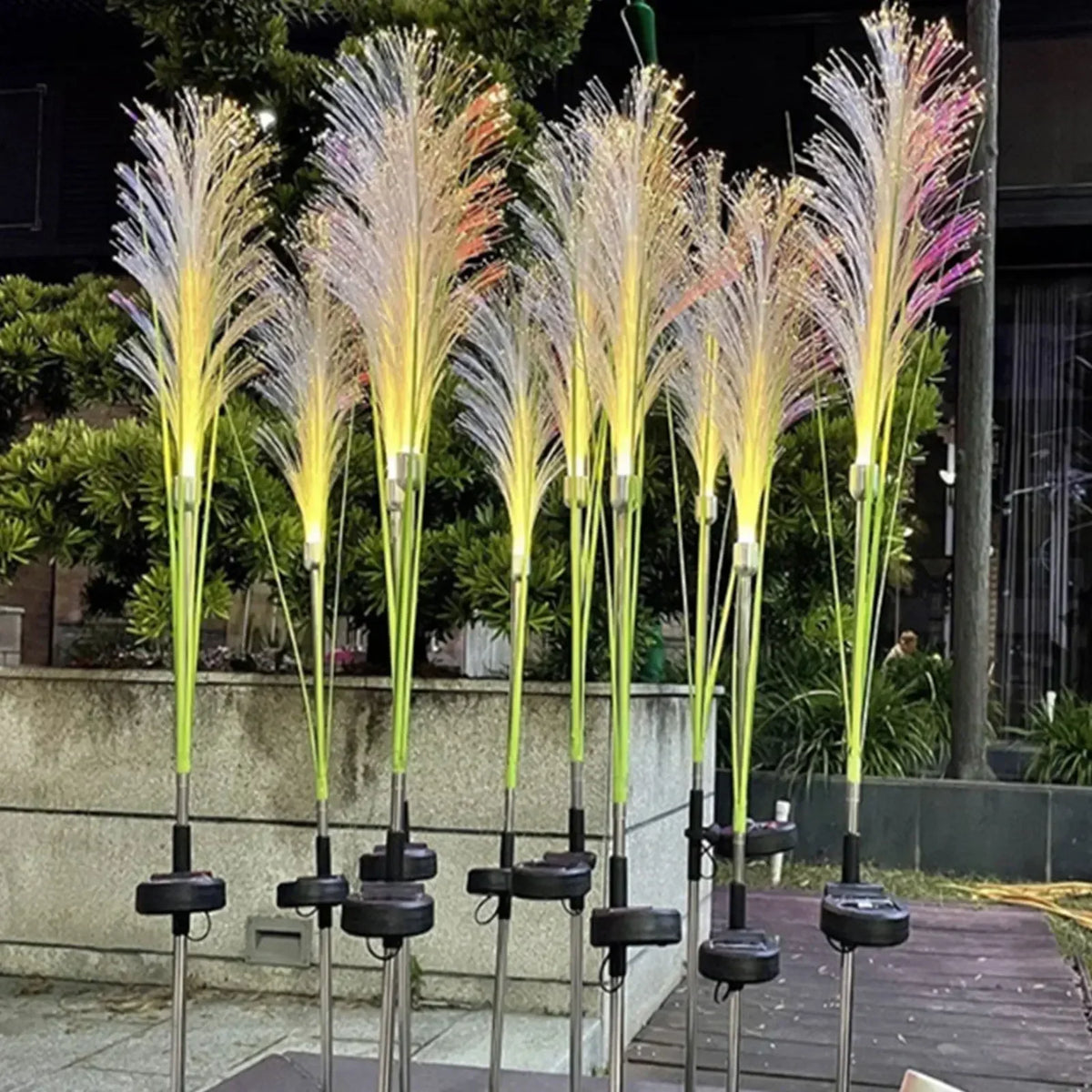 Solar Pampas Reed Garden Light – IP65 Waterproof LED Path Lamp Solar Garden Light Babs