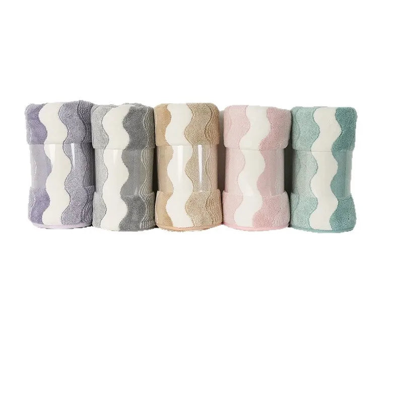 Extra Large Coral Velvet Bath Towel – Soft & Fast Absorbing Bath Towel Babs