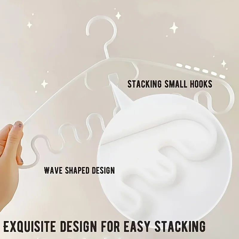 2pcs Plastic Clothes Hangers with Adjustable Clips – Space-Saving Clothes Hangers Babs