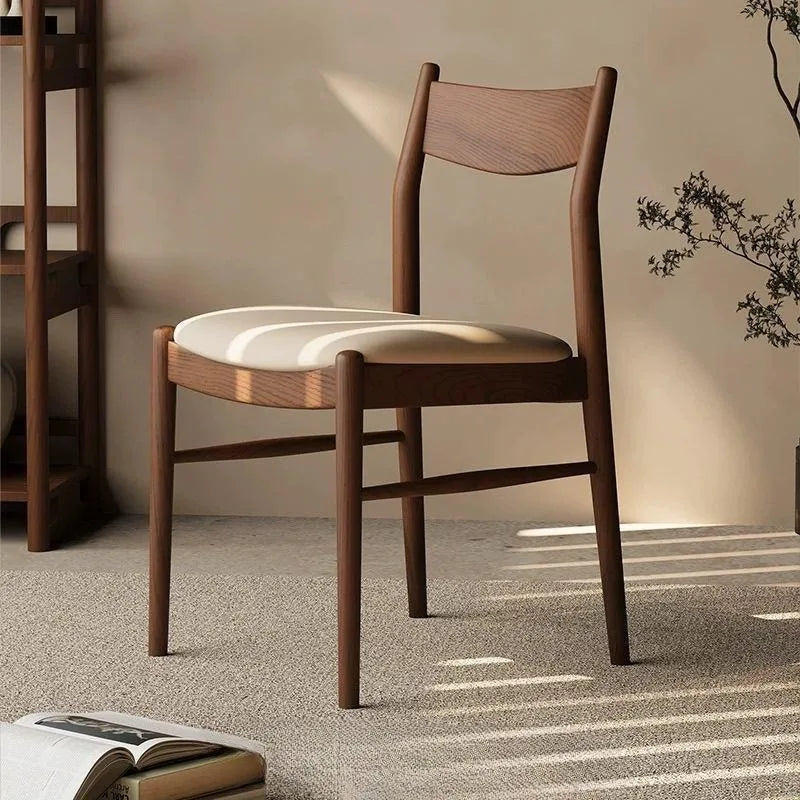 Nordic Solid Wood Dining Chair – Modern Luxury Home Seating Dining Chair Babs