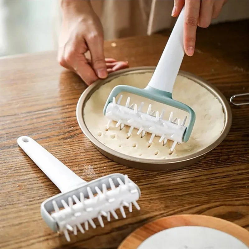 Patterned Roller Docker & Pastry Cutter for Pizza & Dough Pastry Roller Docker Babs