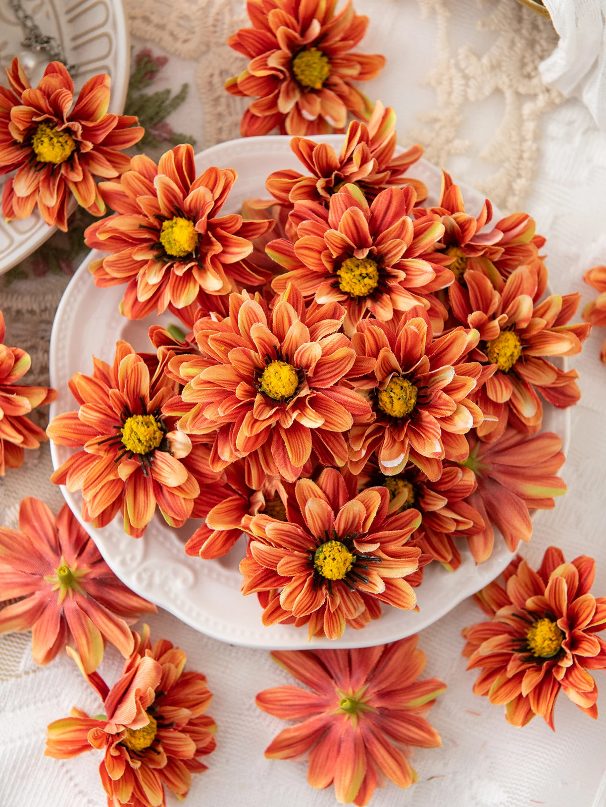 Small Daisy Artificial Silk Flowers 10/20 Pcs – Home & Wedding Artificial Silk Flowers Babs COLOR 9 20 PCS