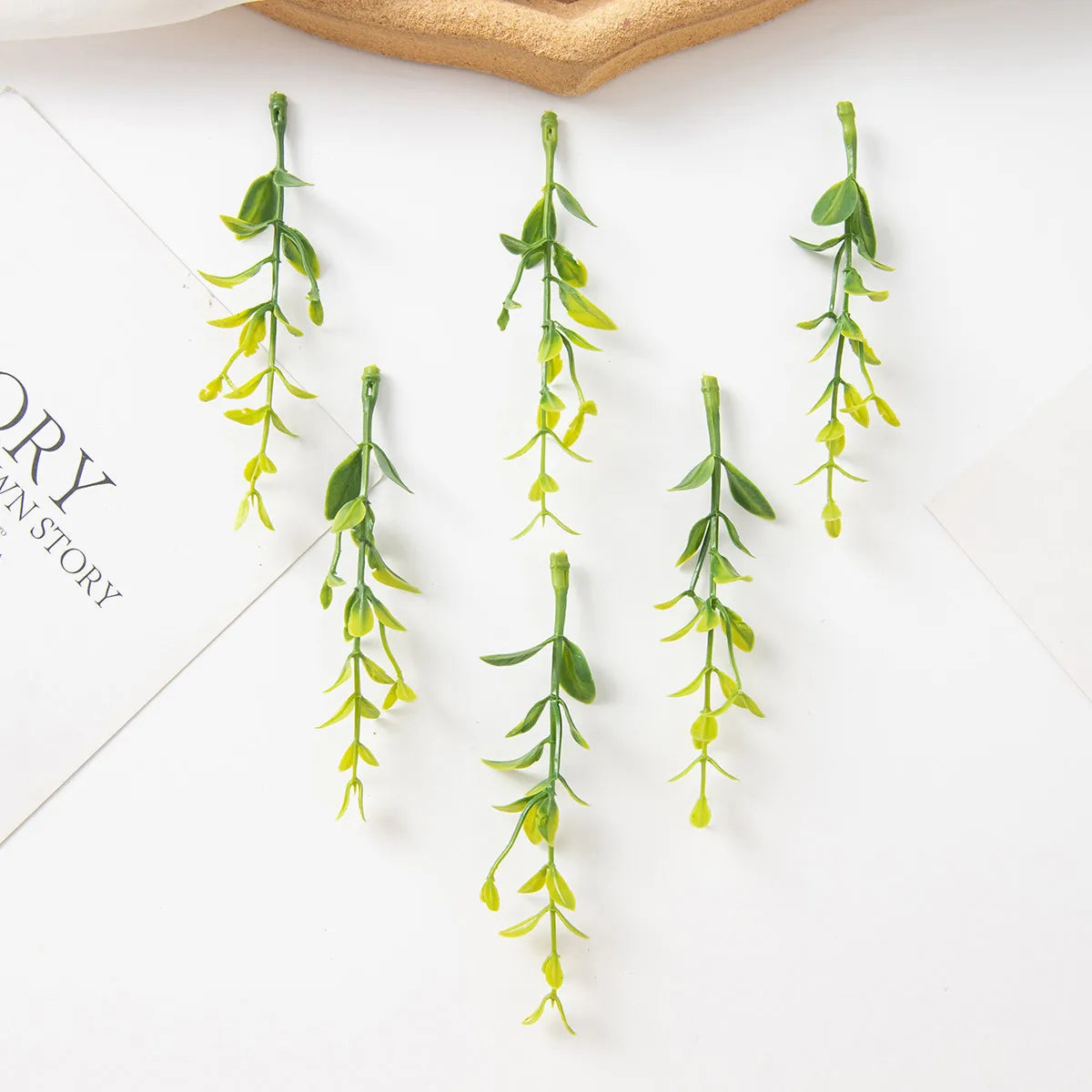 50pcs Artificial Plant Leaves for Wreaths, Wedding & Décor Artificial Leaves Babs