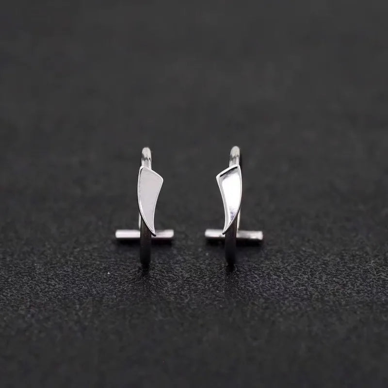 Stainless Steel Wolf Fang Lip Clips – Edgy Fashion Body Jewelry Body Jewelry Babs