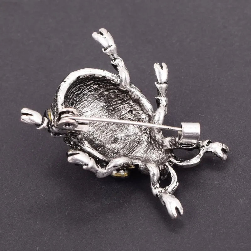 Metal Scarab Beetle Brooch Pin – Fashion Animal Boutonniere Fashion Brooch Pin Babs