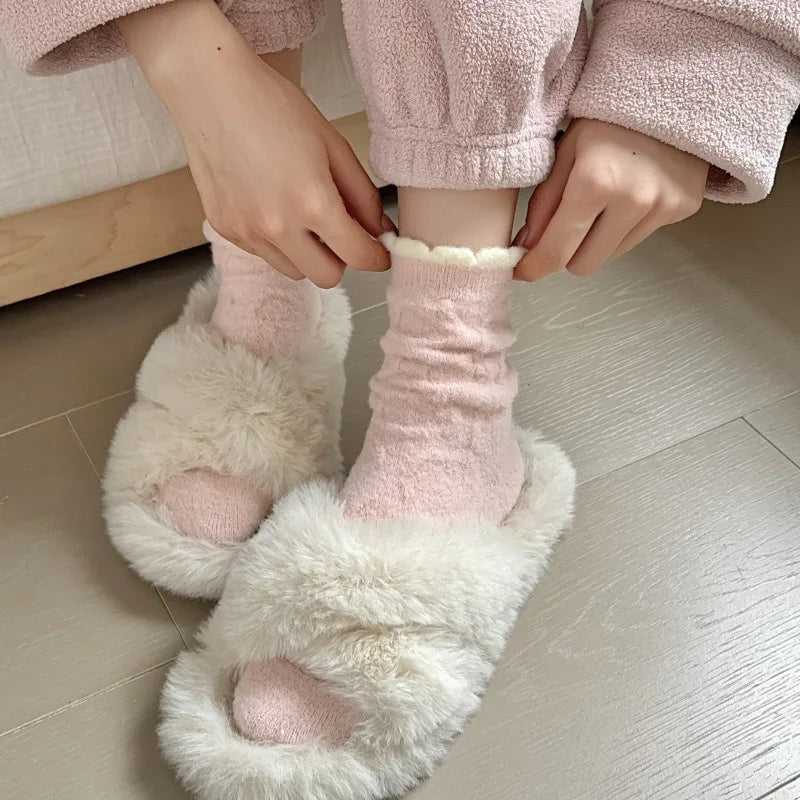 Women's Thick Pink Strawberry Cozy Home Socks – Soft & Warm Casual Cozy Socks Babs