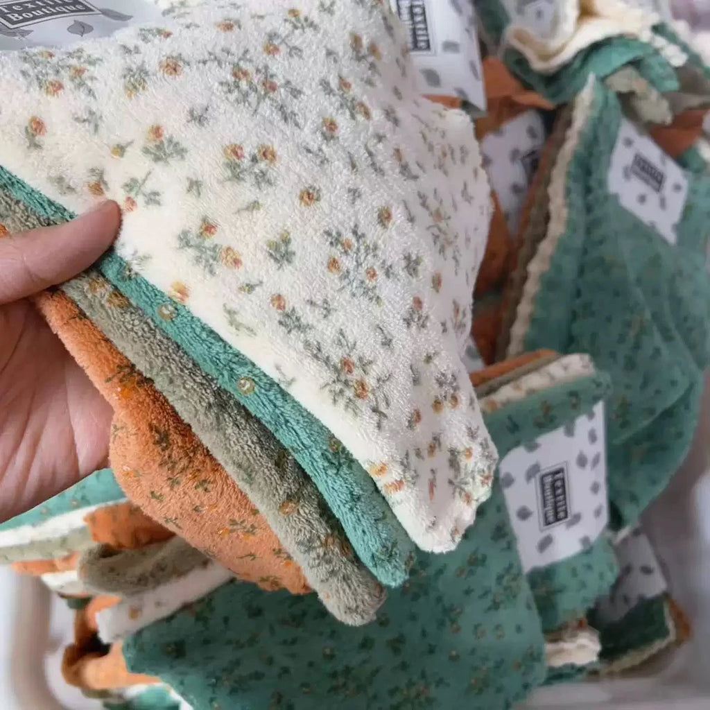 Microfiber Flower Cleaning Cloth 30x30cm – Kitchen, Bath & Car Microfiber Cleaning Cloth Babs