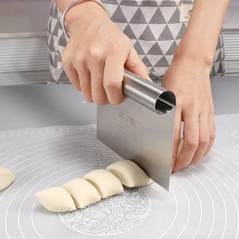 Stainless Steel Cake Scraper & Buttercream Edge Smoother Cake Decorating Tool Babs
