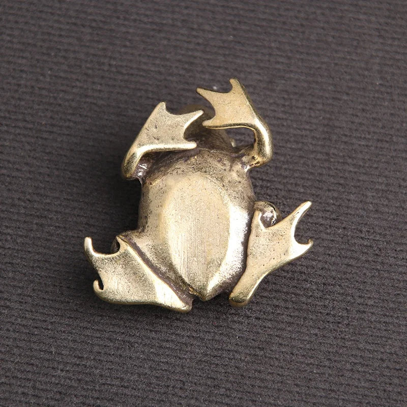 Retro Brass Frog Figurine – Copper Toad Desktop Ornament Tea Pet Decorative Figurine Babs
