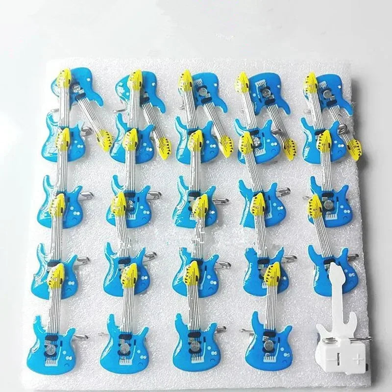 Guitar LED Flashing Brooch Pin – Light-Up Glow Badge Party Accessory LED Brooch Pin Babs Blue