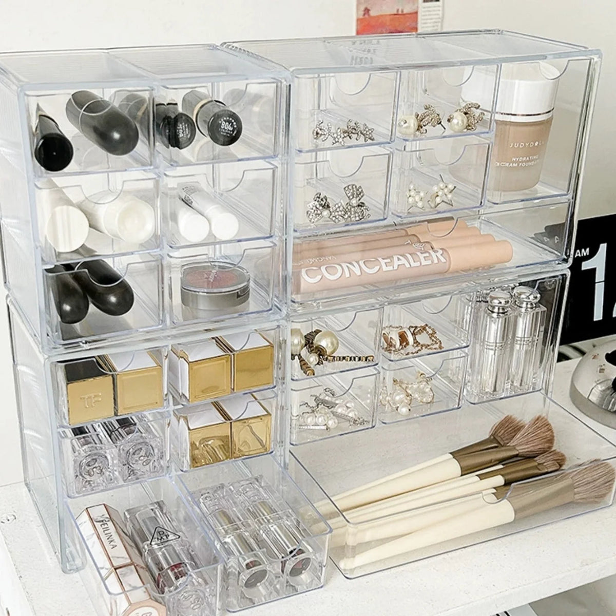 6-Drawer Acrylic Makeup Organizer – Vanity & Desk Storage Makeup Organizer Babs