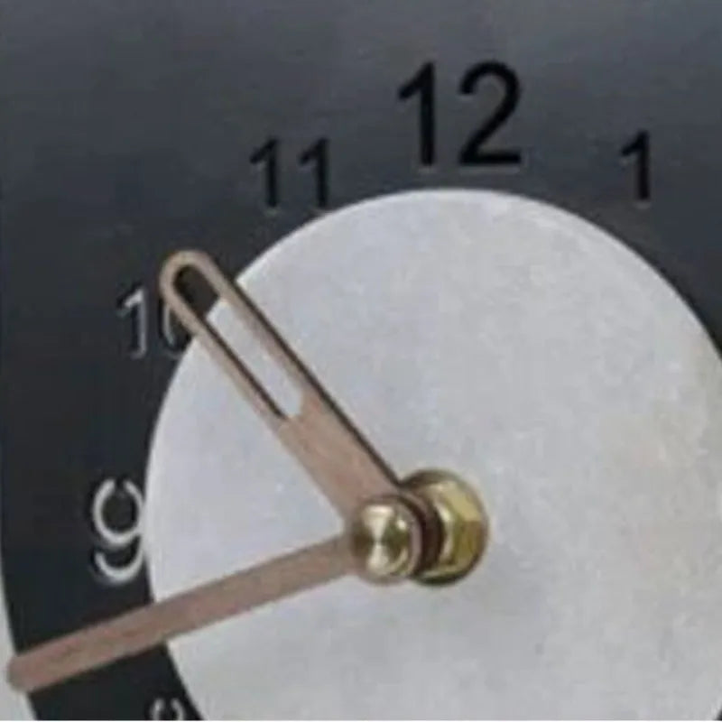 Metal Desk Clock – Modern Silent Quartz Tabletop Clock Decorative Desk Clock Babs