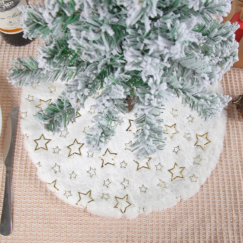 Mini 40cm Christmas Tree Skirt – White Snowflake Faux Fur Mat Christmas Tree Skirt Babs