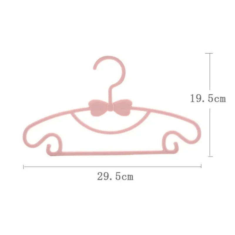 Baby & Kids Windproof Plastic Clothes Hangers – 10/30/50 Pack Clothing Hangers Babs