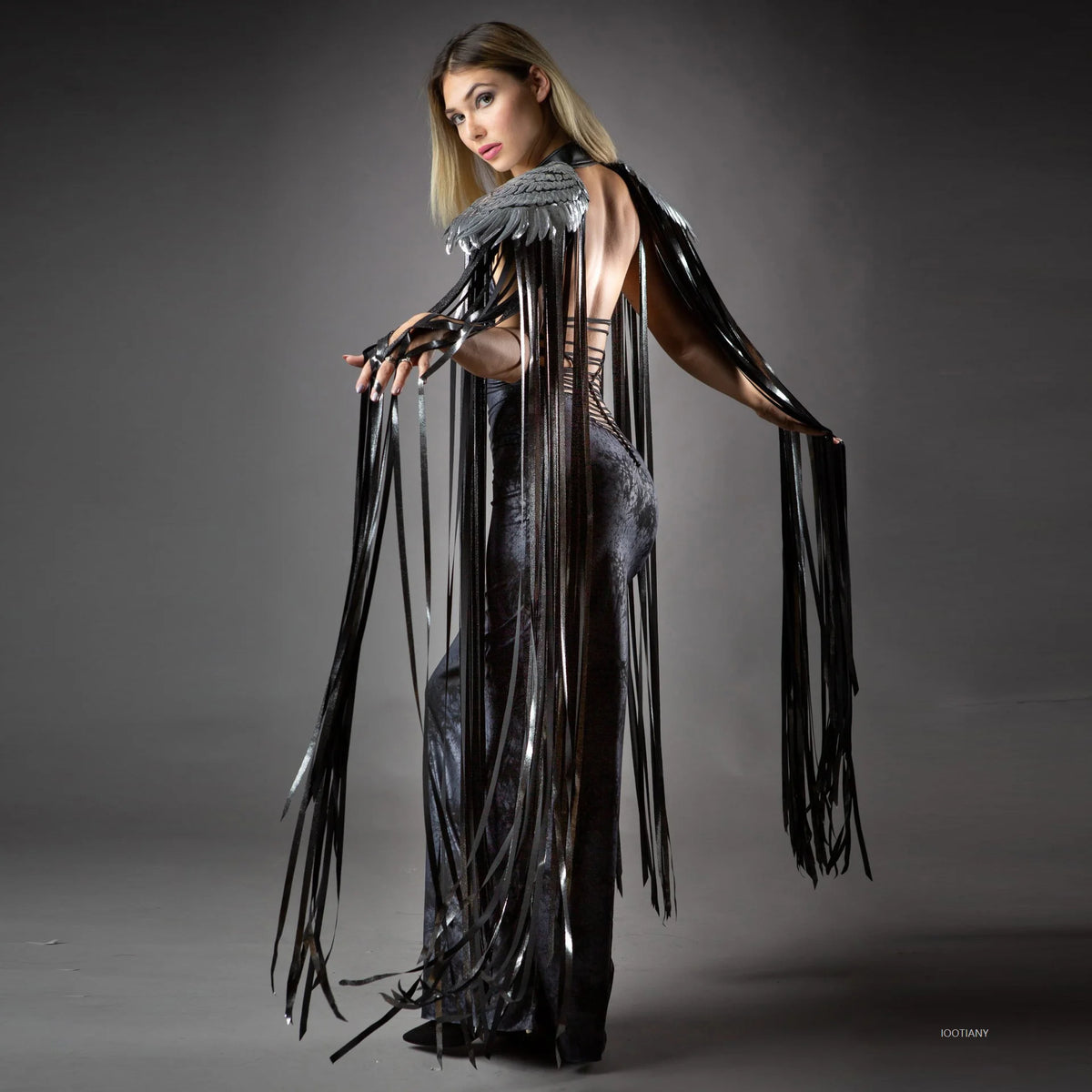 Gothic Sequined Tassel Wings Cape – Unisex Y2K Cosplay Cover-Up Cosplay Cape Babs