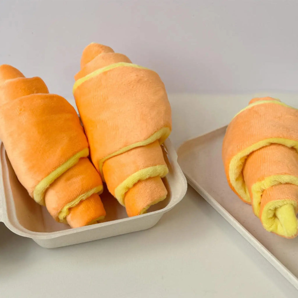 Dog Hide & Seek Squeaker Plush Toy – Croissant Sniff Toy Dog Enrichment Toy Babs