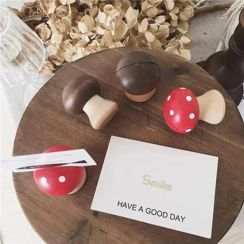 2Pcs Wooden Mushroom Memo Clips – Cute Photo & Note Holder Memo Clip Holder Babs