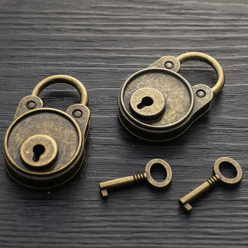 Vintage Antique Bronze Padlock with Key – Notebook & Luggage Decorative Padlock Babs