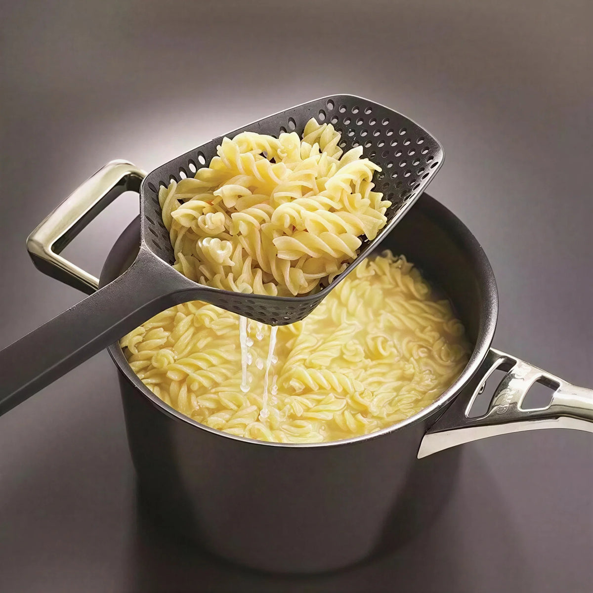 Large Kitchen Skimmer Strainer Spoon – Heat-Resistant Colander Kitchen Strainer Spoon Babs