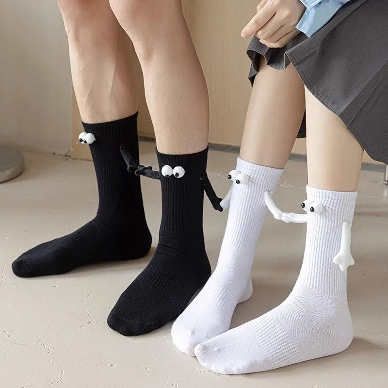 Magnetic Holding Hands Socks – Funny Novelty Couple Gift Novelty Socks Babs