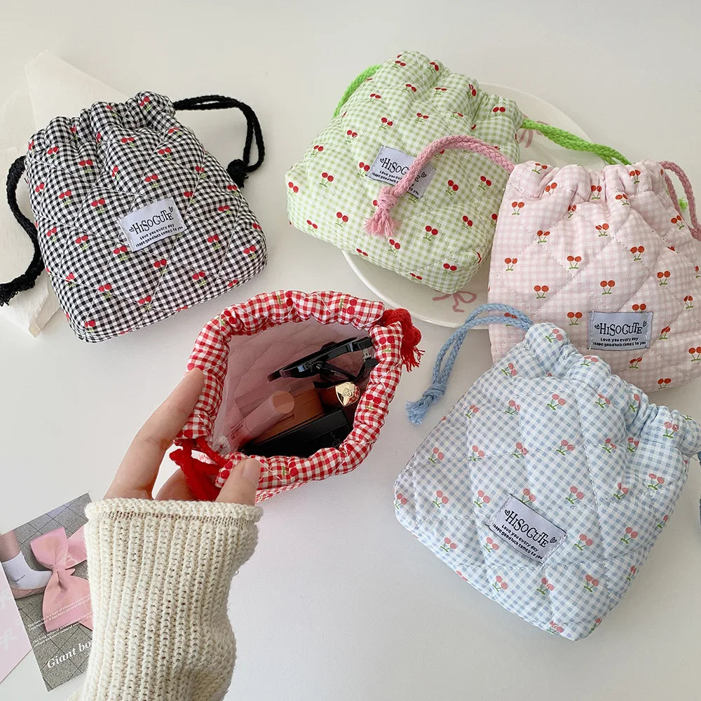 Quilted Drawstring Makeup Bag – Cute Travel Toiletry Pouch Drawstring Makeup Bag Babs