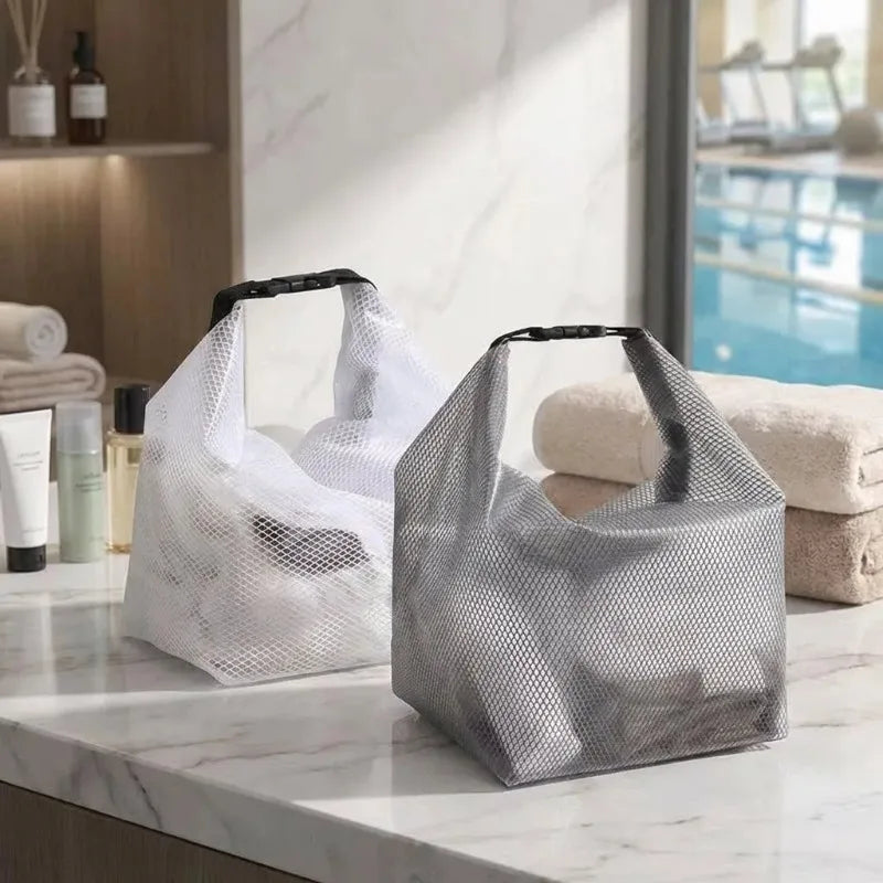 Clear Large Travel Toiletry Bag – Waterproof PVC Cosmetics Pouch Travel Toiletry Bag Babs