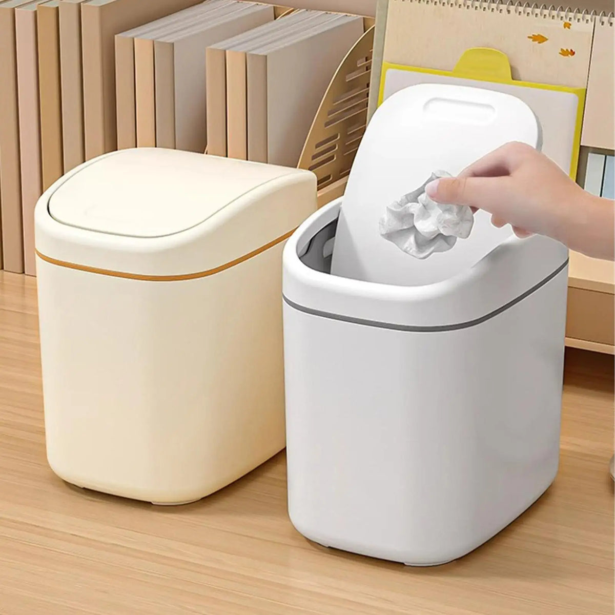 Desktop Mini Trash Can with Shake Lid | Plastic Dustbin Desktop Trash Can Babs