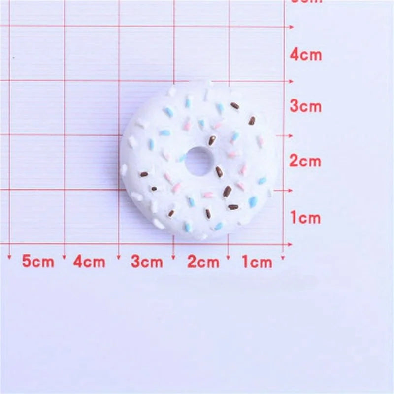 5-Pc Mini Resin Donut Set – Dollhouse Food Pretend Play Decor Dollhouse Accessories Babs White