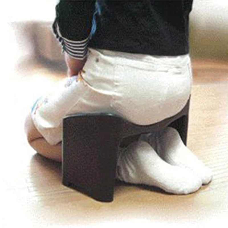 Nordic Modern Low Footrest Stool – Plastic Shoe Changing Seat Footrest Stool Babs