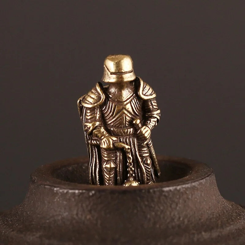 Retro Brass Medieval Warrior Knife Bead Keychain EDC Pendant Keychain Bead Pendant Babs