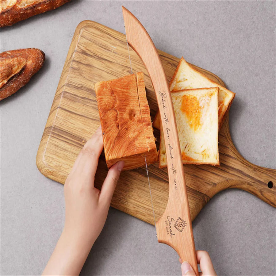 Personalized Carved Wooden Bread Knife – Serrated Slicer Bread Knife Babs