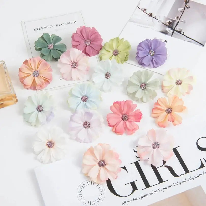 50/100pcs Silk Daisy Heads – Wedding & Home Décor Flowers Artificial Flower Heads Babs MULTI 50pcs