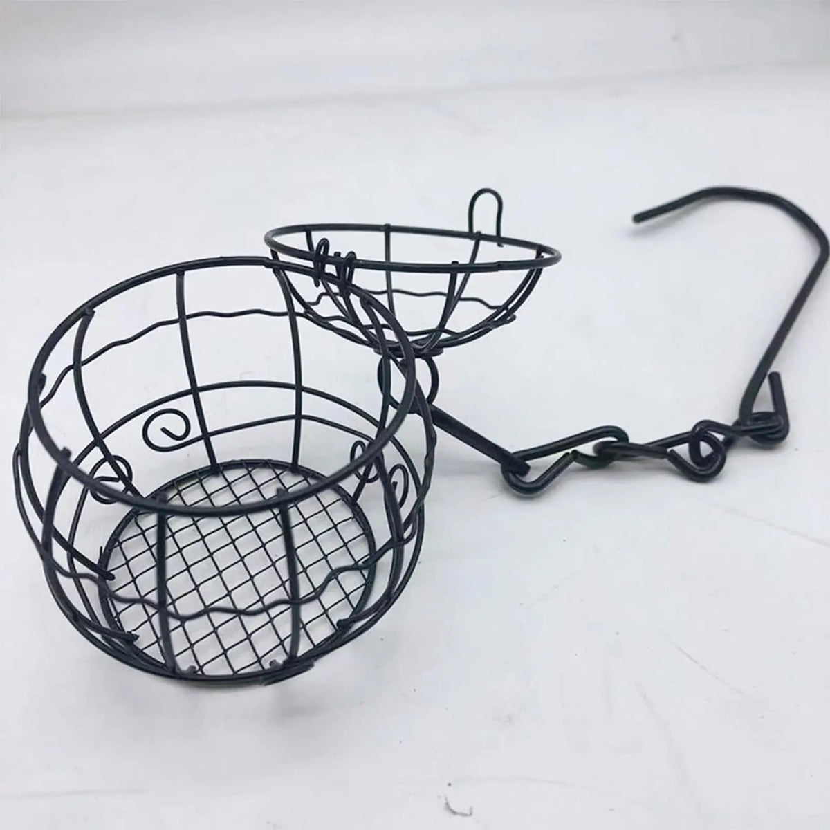 Hanging Metal Suet Ball Bird Feeder – Garden Wild Bird Feeder Suet Ball Bird Feeder Babs