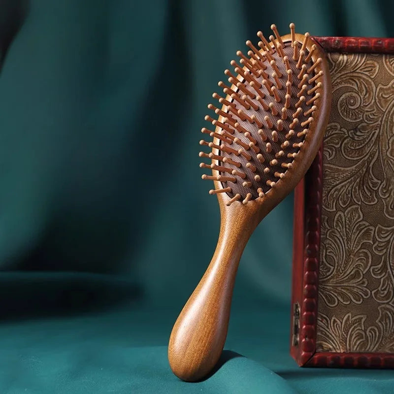 Golden Silk Sandalwood Hair Comb – Anti-Static Detangler Wooden Hair Comb Babs 1pc