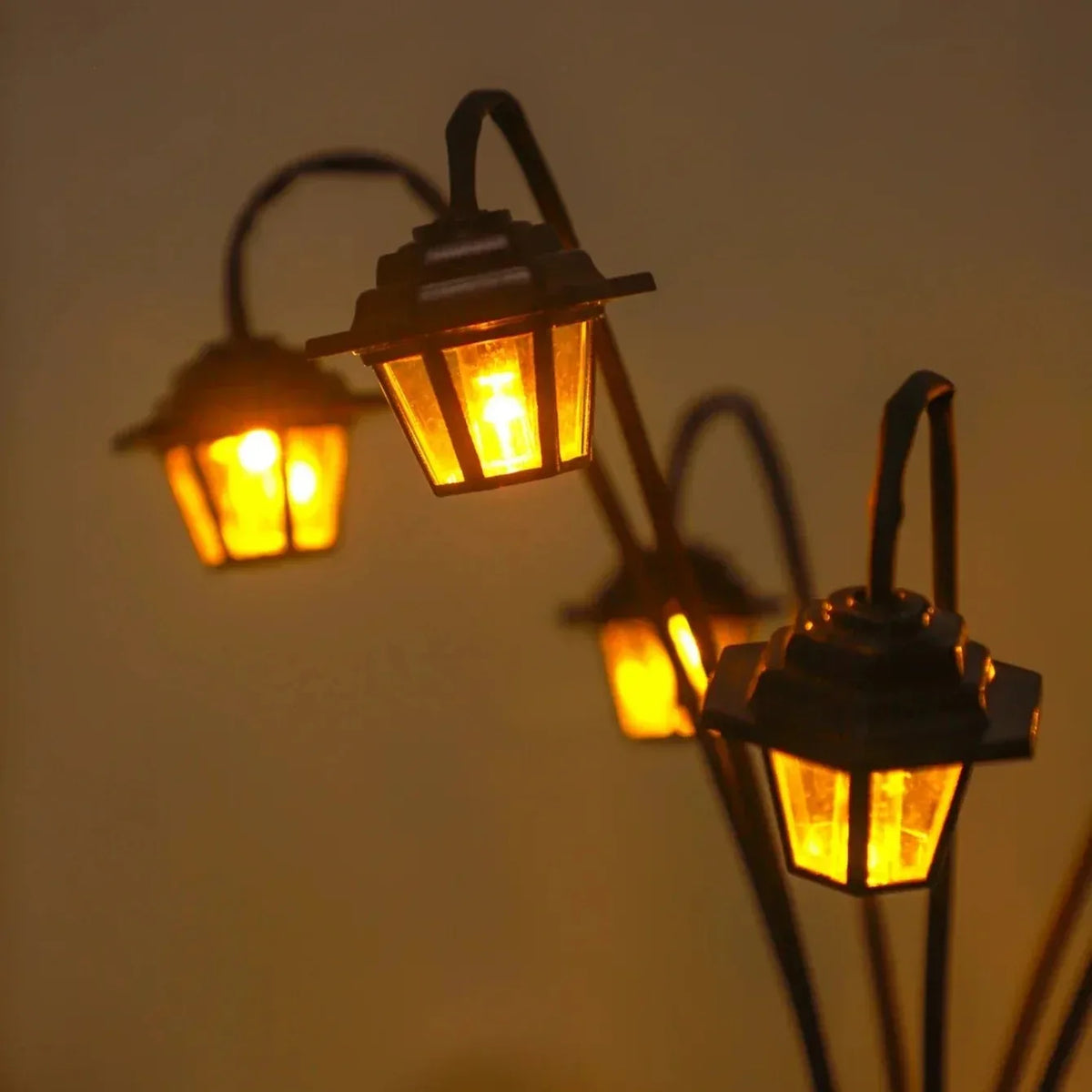 Solar Retro Lantern LED Garden Pathway Lights | Yard & Patio Solar Pathway Lights Babs