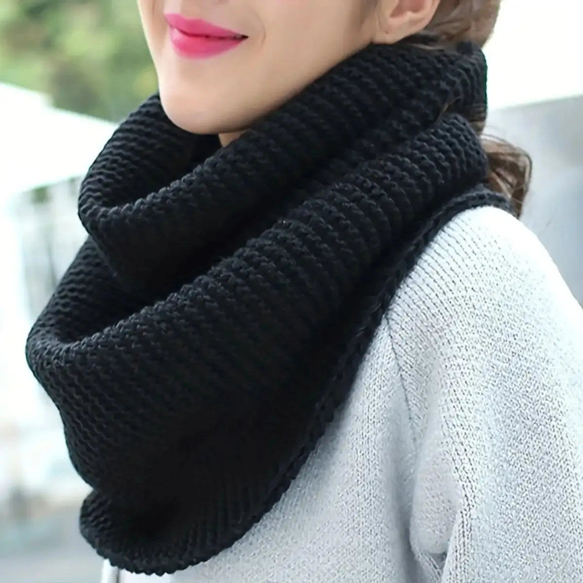Women's Thick Knit Infinity Scarf – Windproof Winter Neck Warmer Infinity Scarf Babs