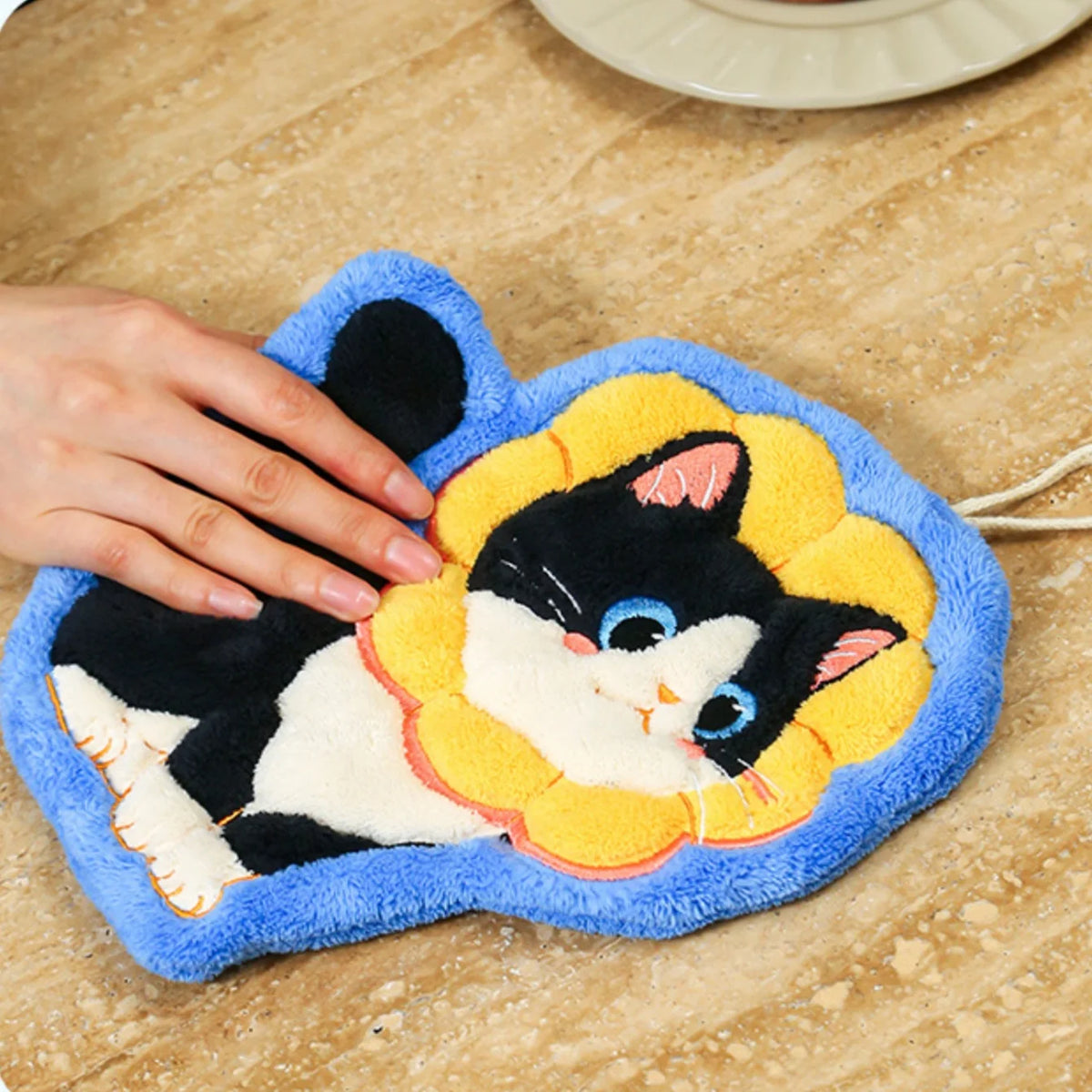 Cat Hand Towels – Microfiber Coral Fleece with Hanging Loop Microfiber Hand Towel Babs