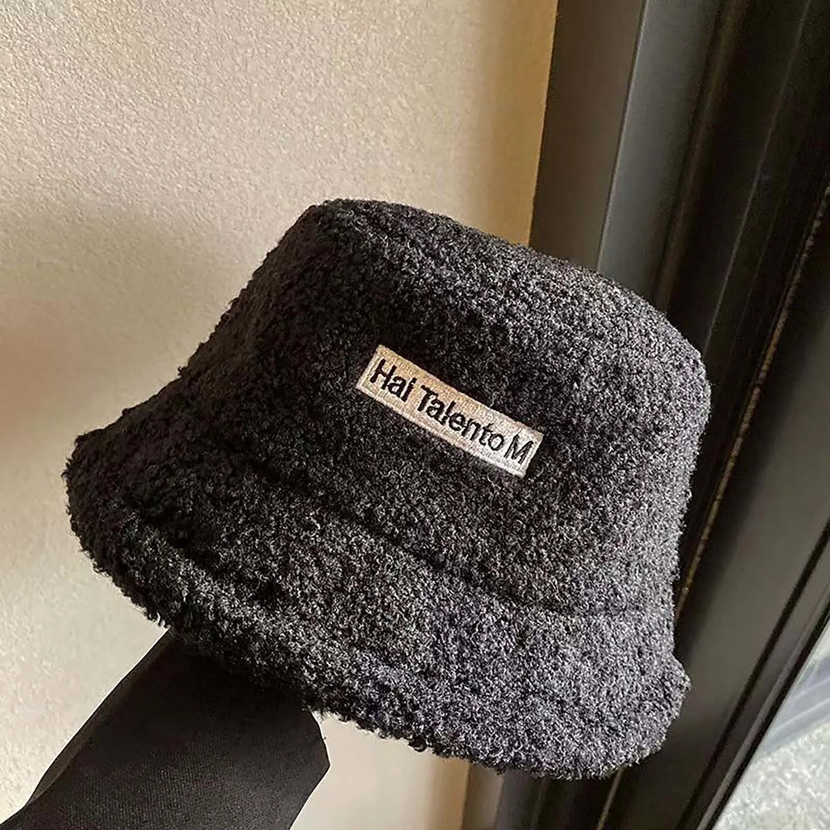 Women's Winter Lamb Fleece Bucket Hat – Warm Windproof Cap Winter Bucket Hat Babs