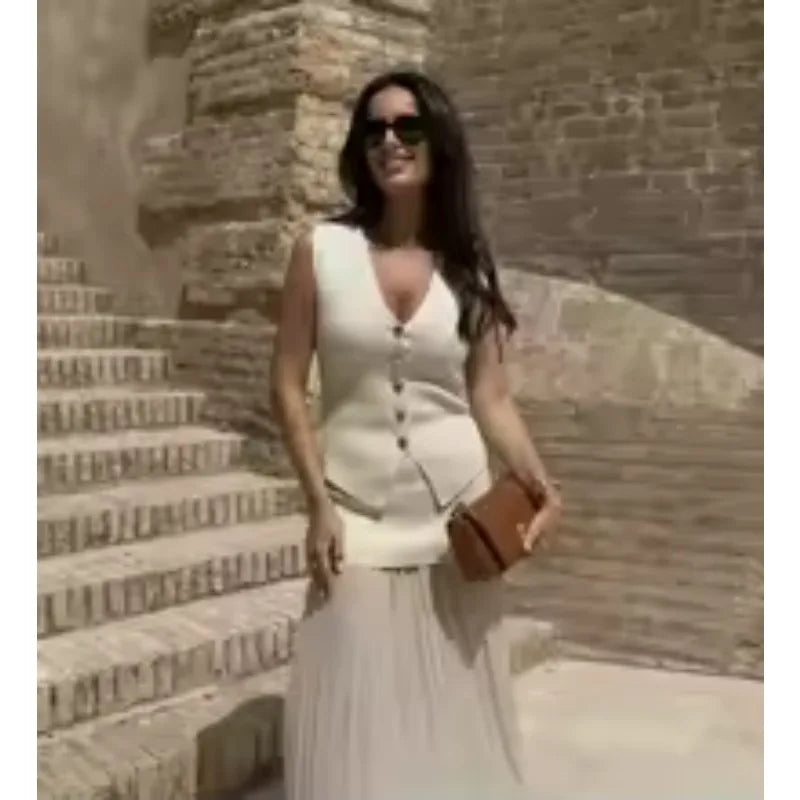 Women's V-Neck Gold Buckle Knit Vest – Slim Fit Summer Top Knit Vest Top Babs