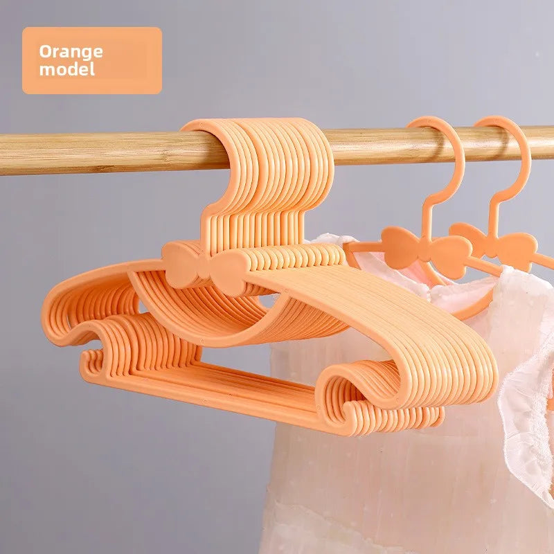 Baby & Kids Windproof Plastic Clothes Hangers – 10/30/50 Pack Clothing Hangers Babs Orange 10PCS