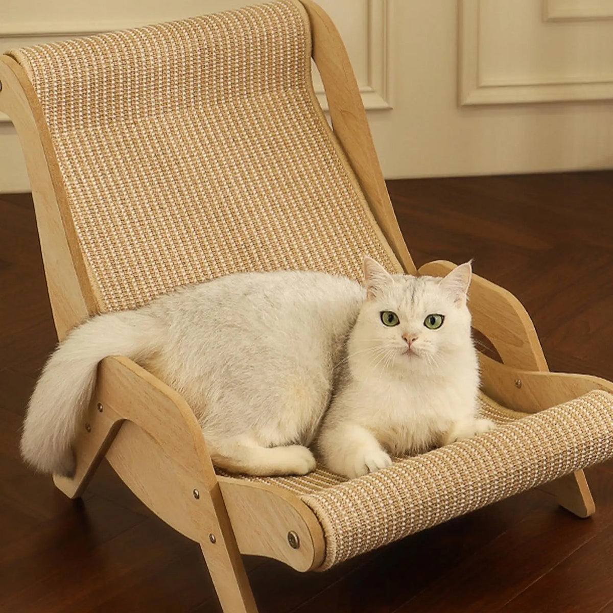 Sisal Wooden Cat Lounge Chair & Scratcher – 110 lb Capacity Cat Scratcher Chair Babs
