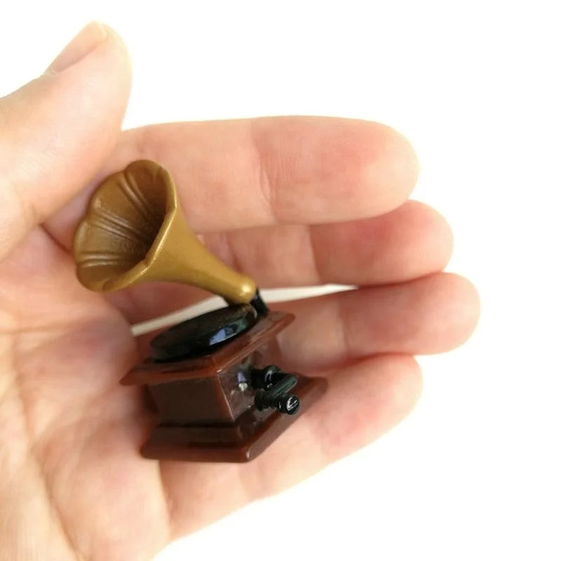 1:12 Miniature Retro Phonograph Record Player – Dollhouse DIY Dollhouse Miniature Babs 1pc