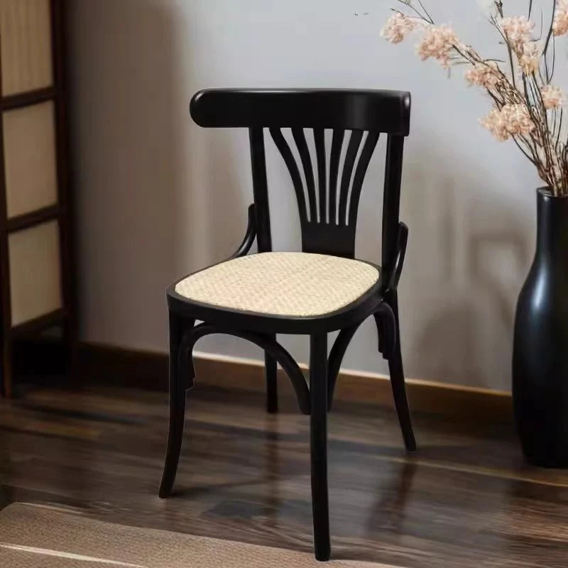 Nordic Solid Wood Dining Chair – Cushioned Modern Design Dining Chair Babs